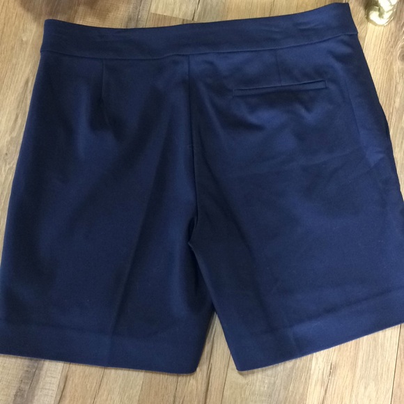 Chaps Navy Blue Dress Shorts Size 6 - Picture 3 of 5